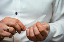 Lade das Bild in den Galerie-Viewer, DIE GLASNAGELFEILE